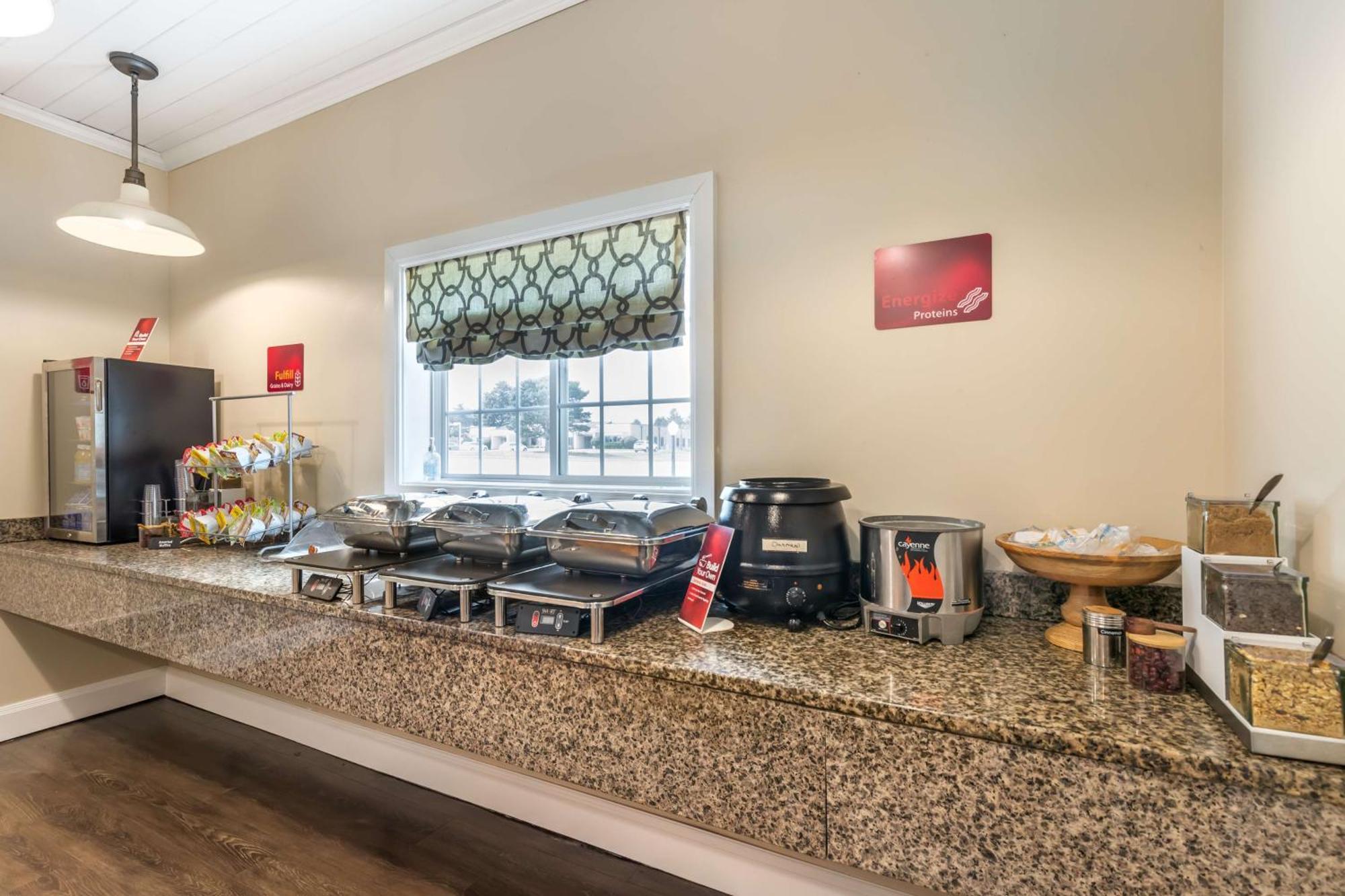 Best Western Plus University Park Inn & Suites Ames Ngoại thất bức ảnh