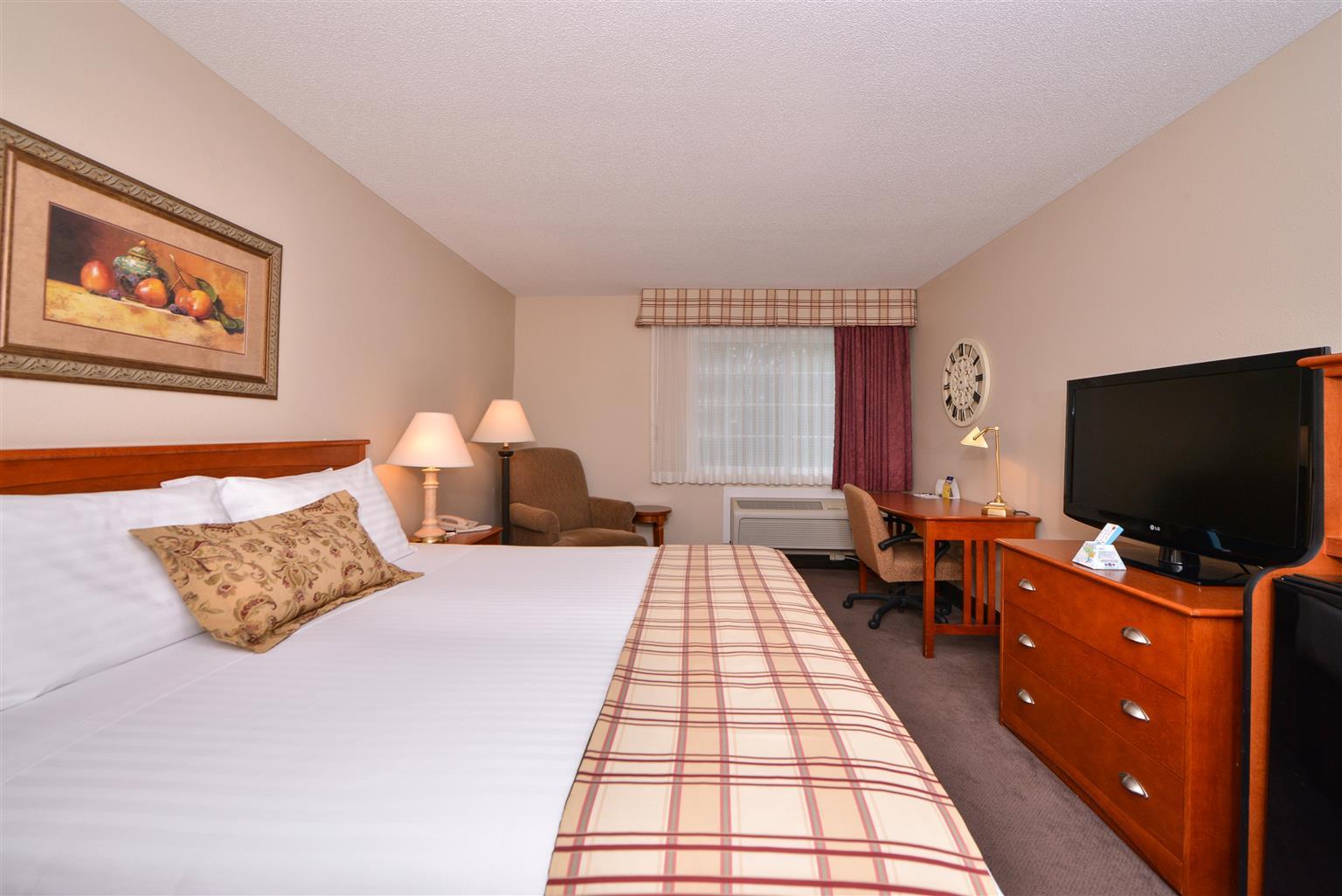 Best Western Plus University Park Inn & Suites Ames Ngoại thất bức ảnh
